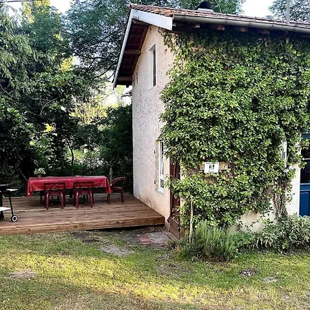 Сasa de vacaciones La Grange Cirque Uza